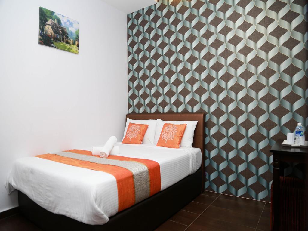 Oyo 250 Palazzo Hotel Kulai Johor Bahru Exterior foto